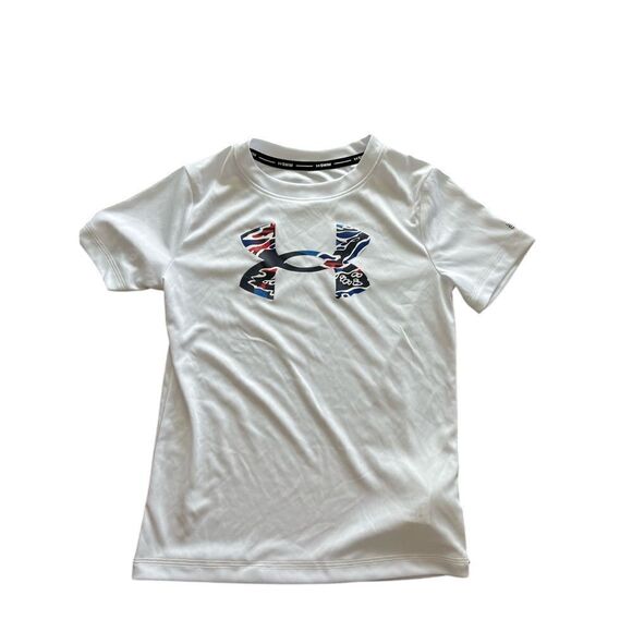 NWT Boys Under Armour‎ Althetic T-shirt Size 6 D32 - Picture 1 of 6